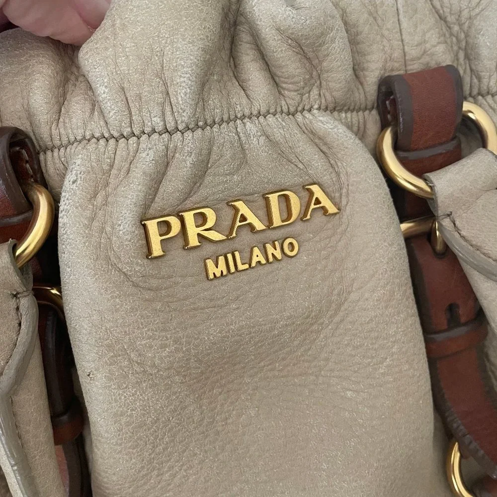 PRADA Shoulder Bag Leather Beige Auth - Picture 6 of 16